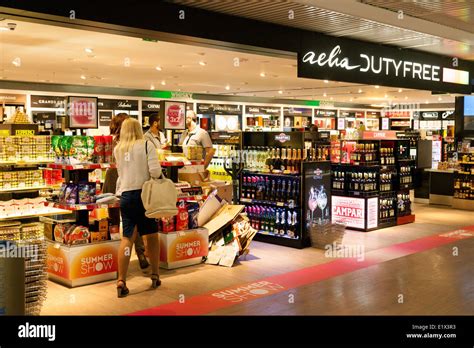 fiumicino airport duty free shops